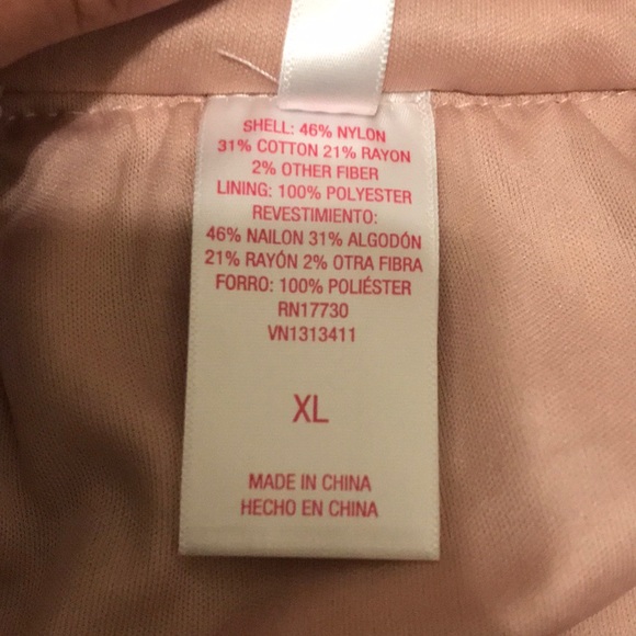 Xhilaration skirt. Dusty rose color - Picture 4 of 6